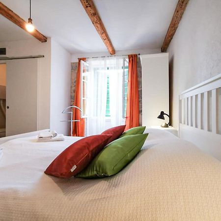Val Comeza Hotel Komiža Kültér fotó