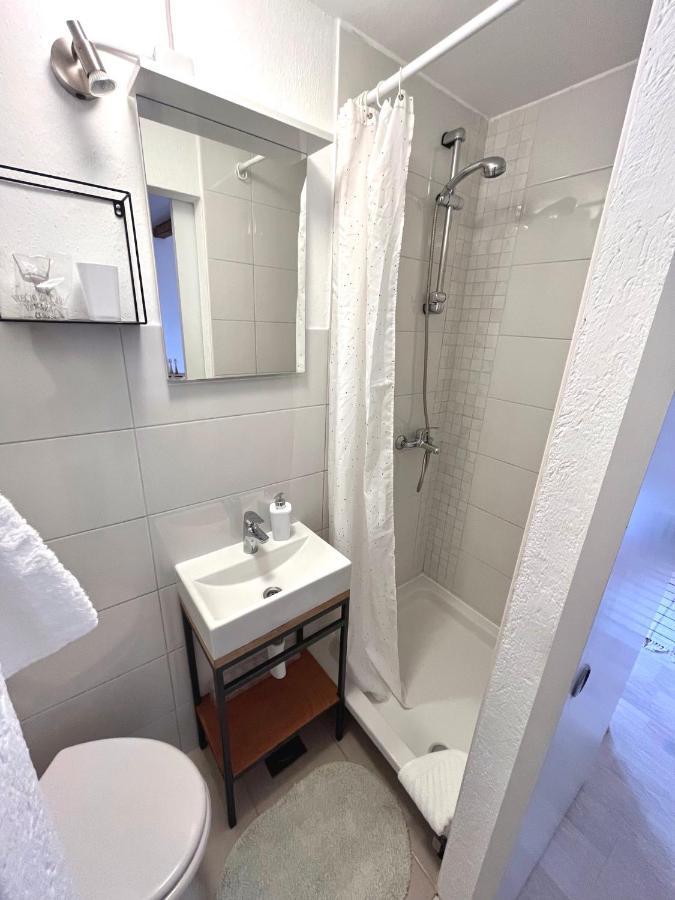 Val Comeza Hotel Komiža Kültér fotó