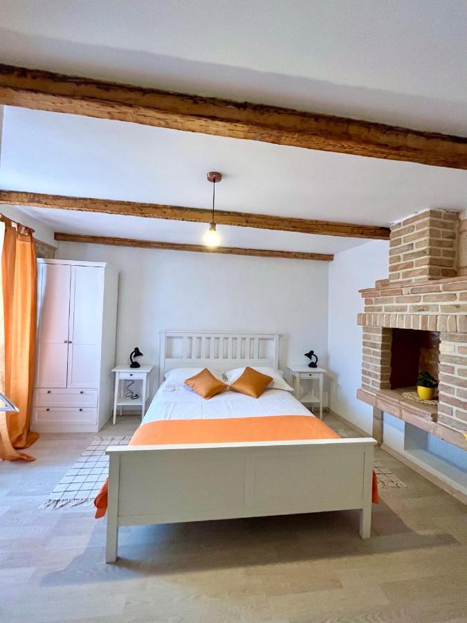Val Comeza Hotel Komiža Kültér fotó