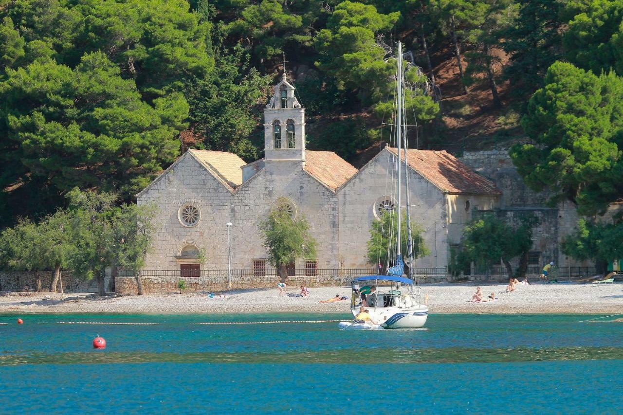 Val Comeza Hotel Komiža Kültér fotó